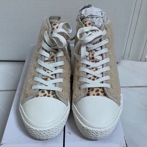 Dolce Vita Women's‎ Shearling High Top Sneakers